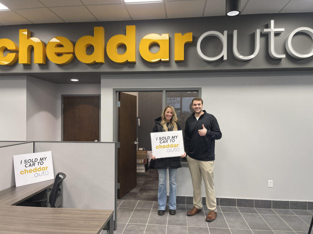 Katie W. Sells a 2014 Dodge Journey for More Cheddar!